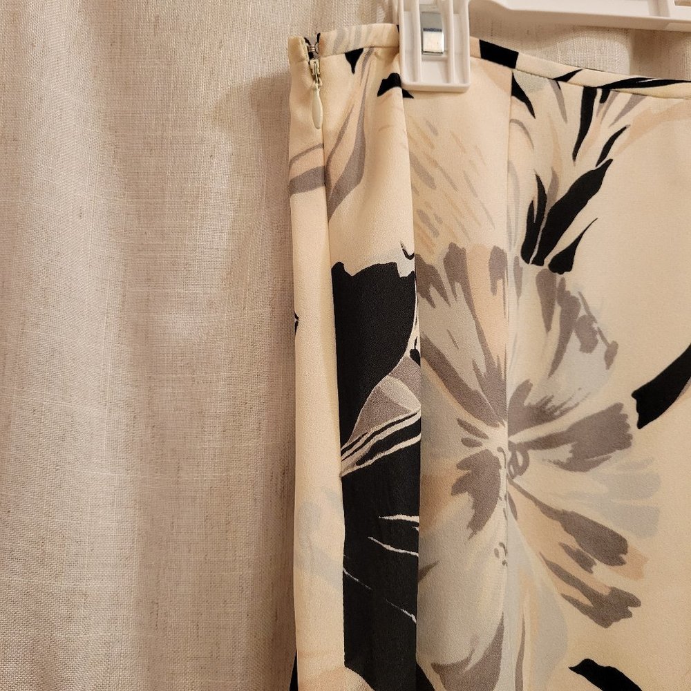 Talbots Black/White Floral Pattern Pure Silk Midi Skirt - Picture 8 of 11